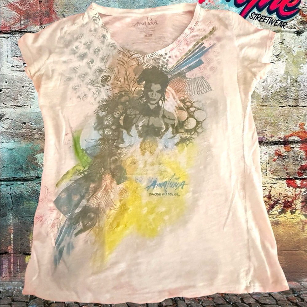 Woman’s  Graphic Tee - White